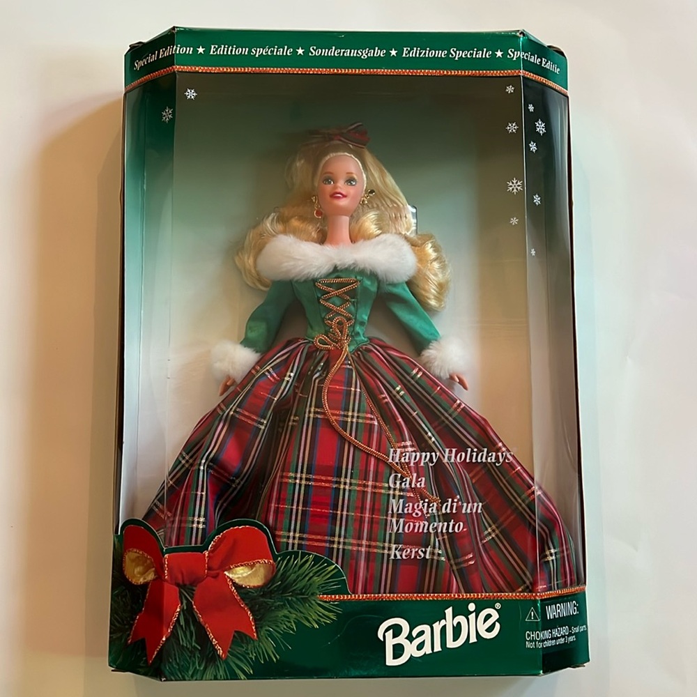 Barbie Special Edition Happy Holidays Gala Barbie Doll Vintage 1995